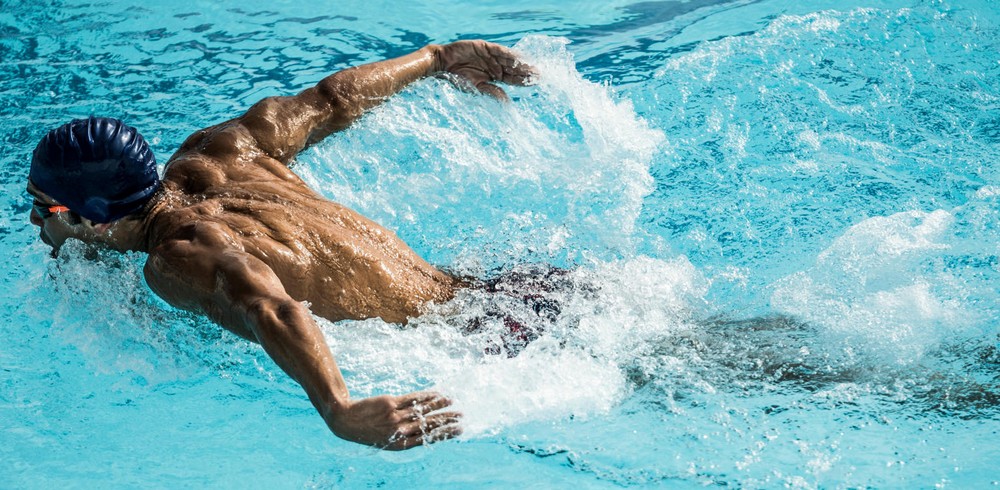 Tout savoir sur les 4 principaux types de nage